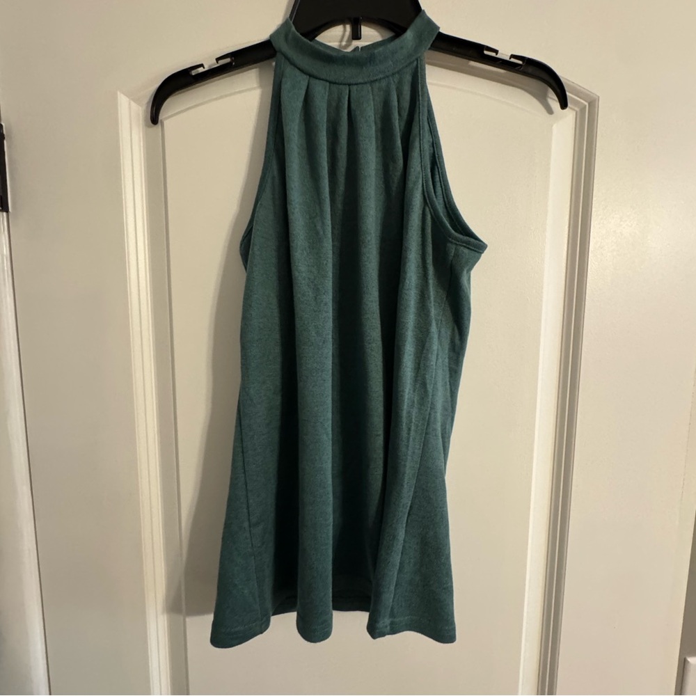 Chic Teal Sleeveless Women's Tank Top